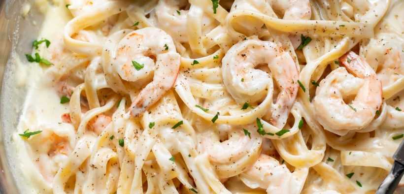 Creamy Shrimp Fettuccine Pasta With Homemade Alfredo Sauce