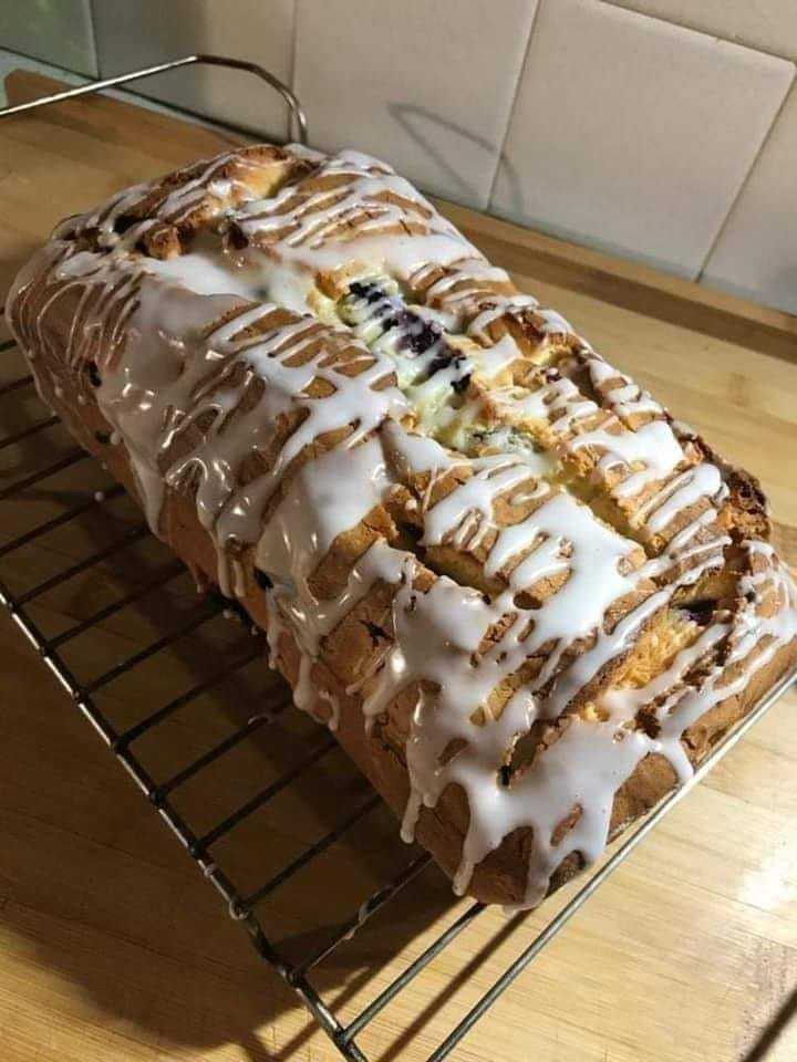 Blueberry Cream Cheese Coffee Cake